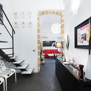 5* Bed & Breakfast White