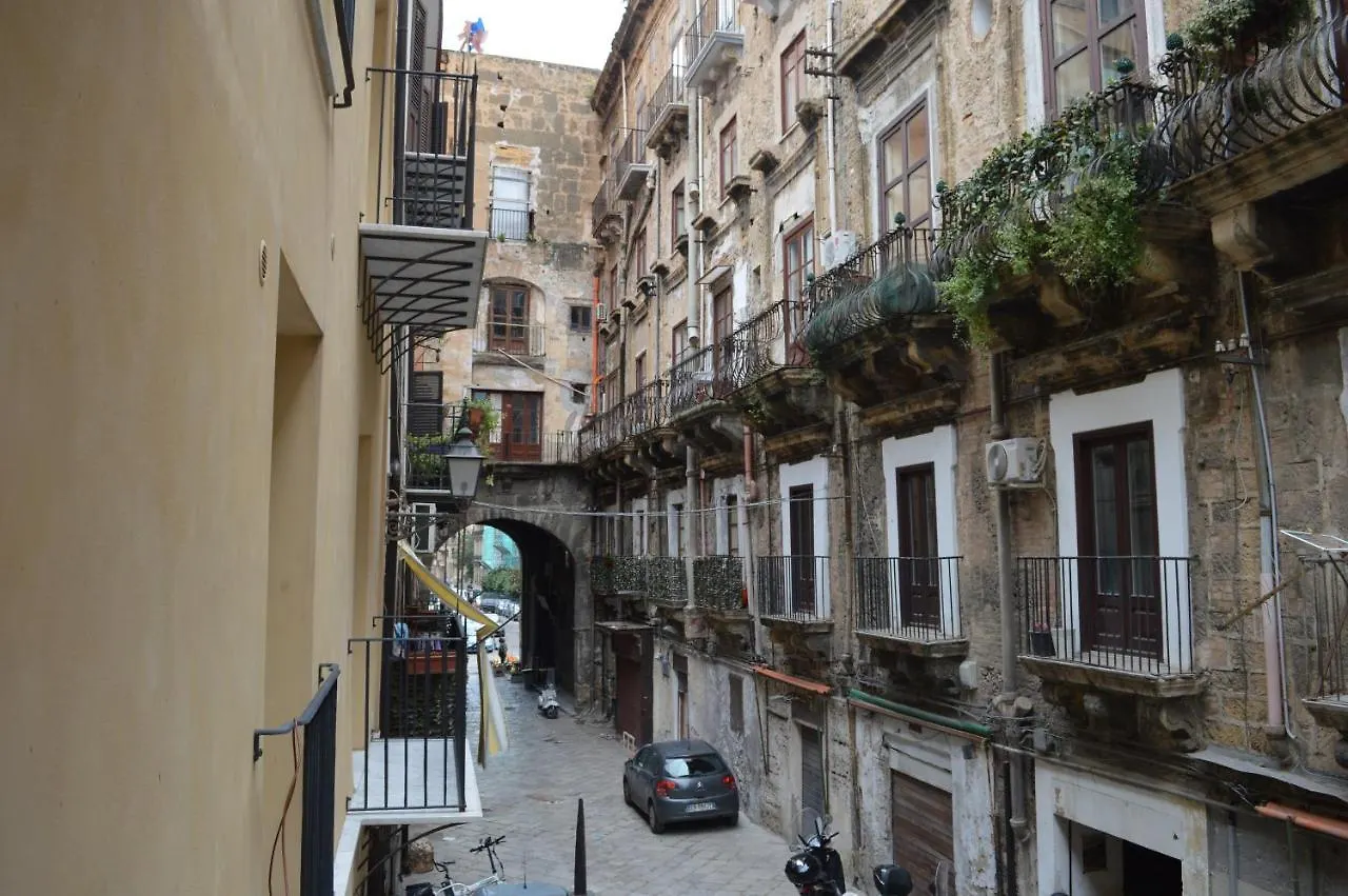 Vakantiehuis Arco Cuto Casa Vacanze Palermo Italië